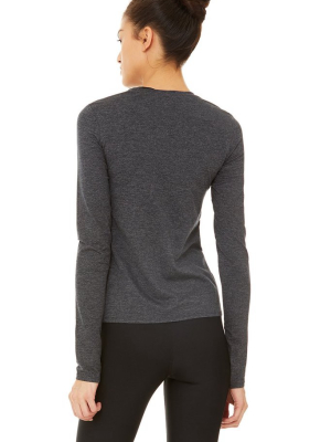 Alo Yoga Women's Alosoft Finesse Long Sleeve Tee, Dark Heather Grey, XS,  Dark Heather Grey, XS : Buy Online at Best Price in KSA - Souq is now  : Fashion