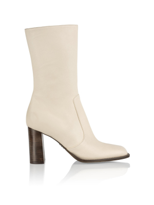 Lauryn Boot In Ivory
