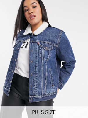 Levi's Plus Ex-boyfriend Sherpa Trucker Denim Jacket In Dark Blue