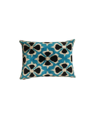 Velvet Pillow | Blue/white/black