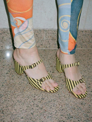 Una Sandal