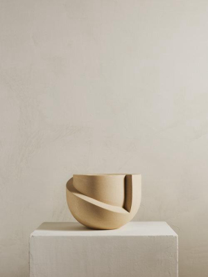 Vayu Ceramic Tabletop Planter In Sand