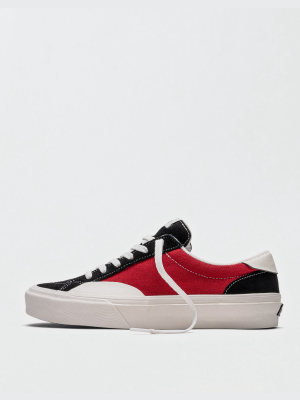 Straye Logan Sneaker