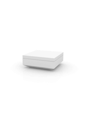 Vela Ottoman  By Vondom