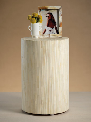 Natural Bone Inlay Pinstripe Round Stool