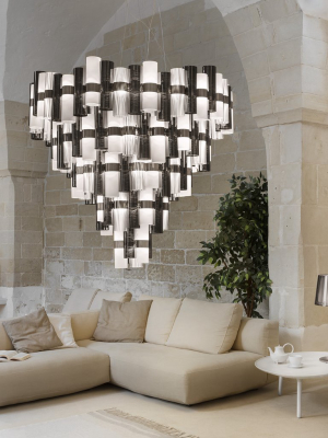 La Lollona Chandelier