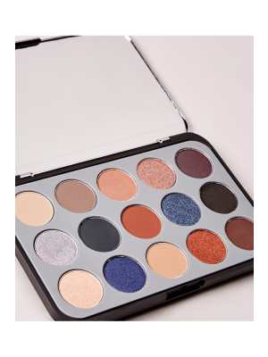 Glam Reflection – 15 Color Shadow Palette Smoke