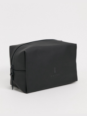 Rains 1558 Small Washbag In Black