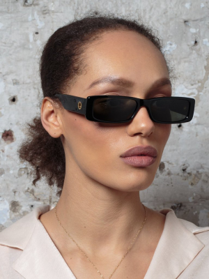 Dania Rectangular Sunglasses In Black