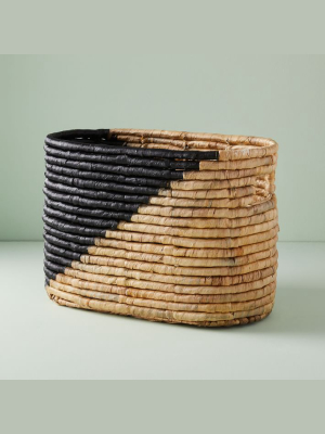 Woven Seagrass Magazine Basket (natural/black)