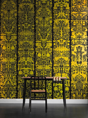 Robber Baron Wallpaper In Metallic Gold Design By Studio Job For Nlxl Lab