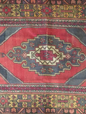 Vintage Turkish Rug 3'9" X 5'8"