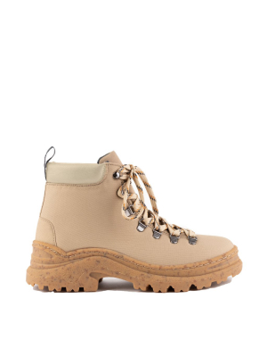 The Legacy Weekend Boot New Beige