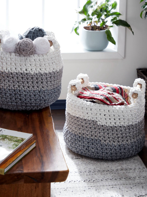 Olivia & May Set Of 2 Large Round Striped Cotton Rope Storage Baskets With Teak Wood Handles Blue/gray/white