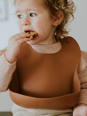 Speckled Silicone Bucket Bib - Almond