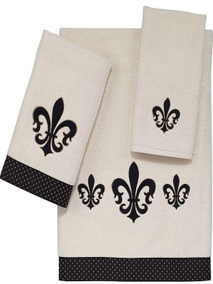 Luxembroug 3 Pc Towel Set