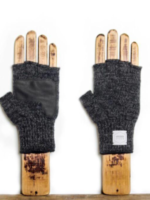 Fingerless Glove With Deerskin