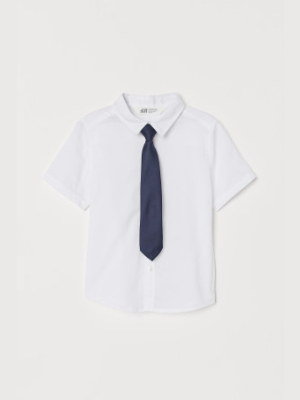 Shirt With Tie/bow Tie