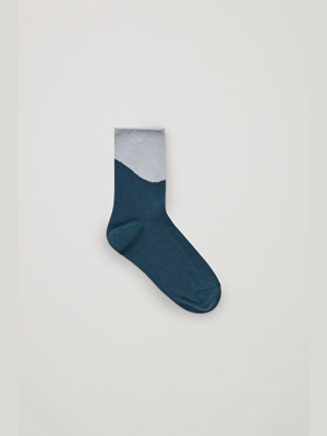 Organic Cotton Contrast Curved Panel Socks