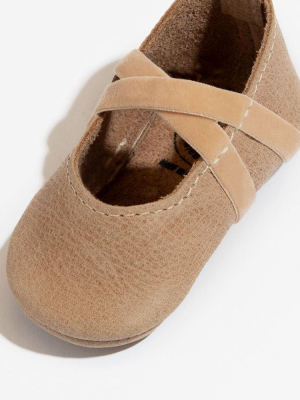 Weathered Brown Ballet Slipper