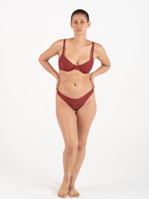 Curve Brief In Garnet