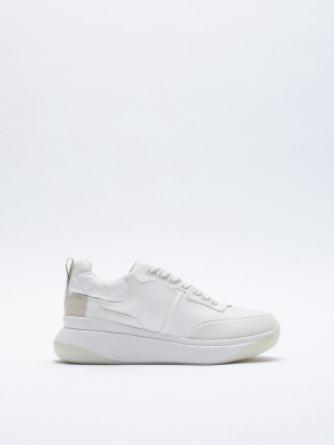 Sneakers With Back Pull Tab