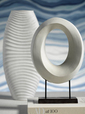 White Porcelain Oval Twist On Stand