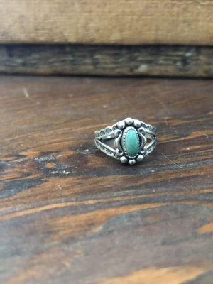 Small Oval Turquoise W/ Stamped Band Ring | Vintage