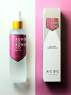 Xoxo Love And Kisses Room Mist