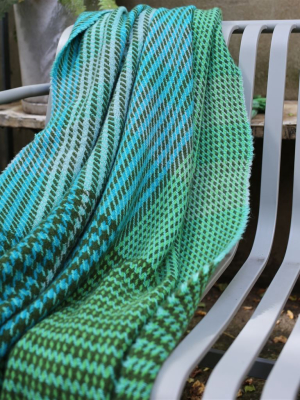 Arklet Emerald Throw