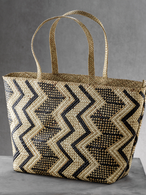 Mia Beach Tote W/strap Handle - Black & White Zigzag