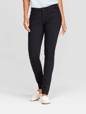 Women's Mid-rise Curvy Skinny Jeans - Universal Thread™