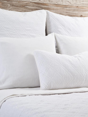 Brussels Bedding In White