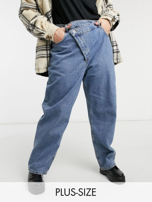 Collusion Plus X014 Dad Jeans With Stepped Waistband In Cowboy Blue Wash