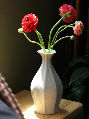 Table Vase - Silk White