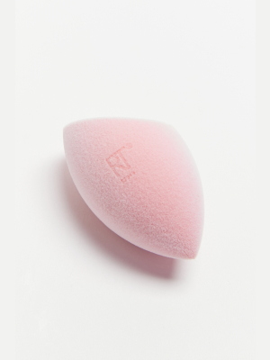 Real Techniques Miracle Powder Sponge