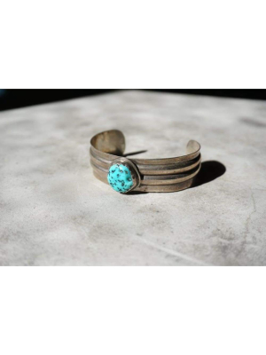 Single Turquoise Stone Cuff | Vintage