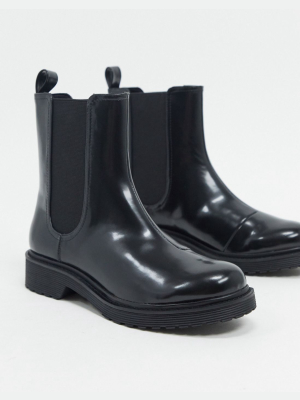 Monki Nori Faux Leather Chelsea Boots In Black