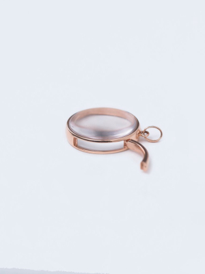 Medium Round Locket In Rose Gold