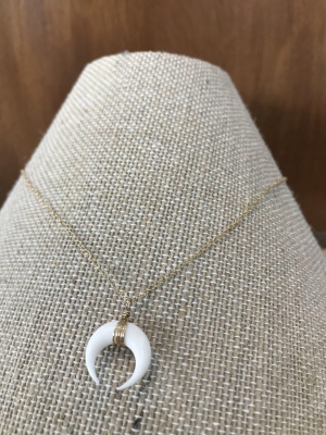 Beachybeads Mini Horn Necklace