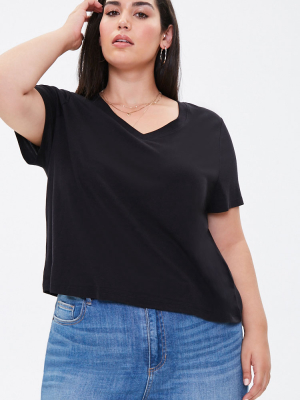 Plus Size Relaxed V-neck Tee