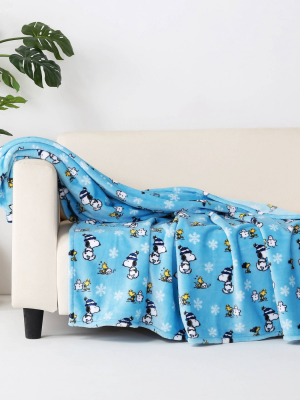 55"x70" Peanuts Snowy Snoopy Throw Blanket - Better Living