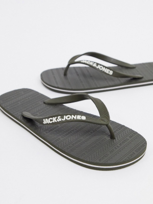 Jack & Jones Flip Flops In Olive