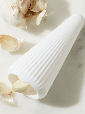Chef'n ® Garliccone ™ Garlic Peeler