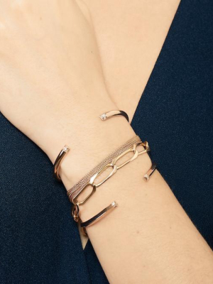 Greta Cuff