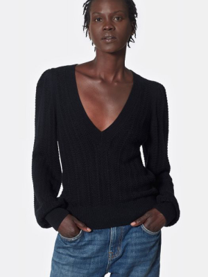 Kerry V-neck Sweater