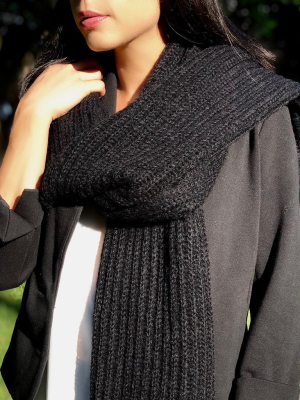 Chunky Black Knit Alpaca Scarf