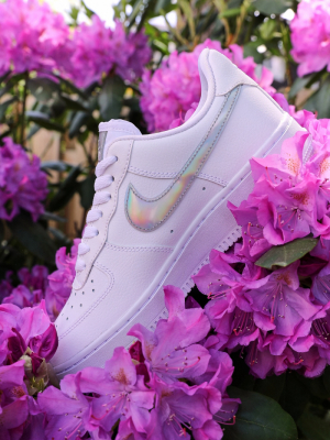 Nike Air Force 1 ‘07 Iridescent Sneaker