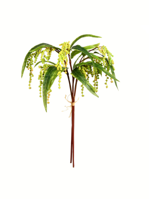 Vickerman 24" Green Plant Bundle.