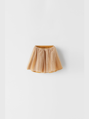 Contrasting Tulle Skirt